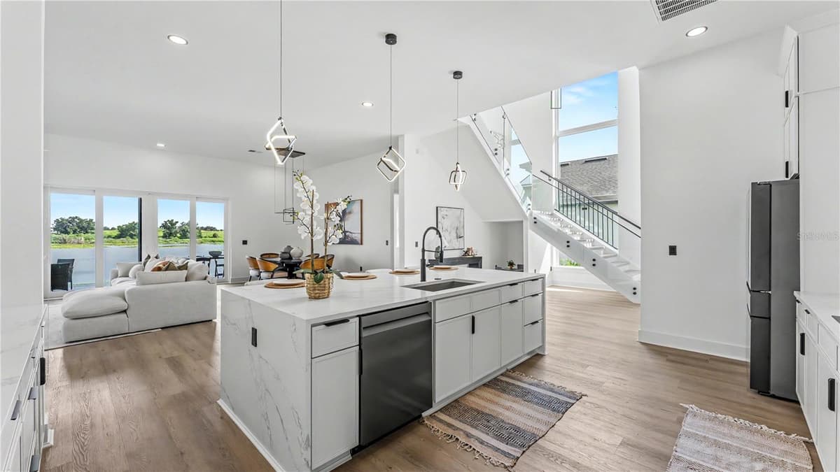156 CALADIUM AVENUE — photo 11 of 65