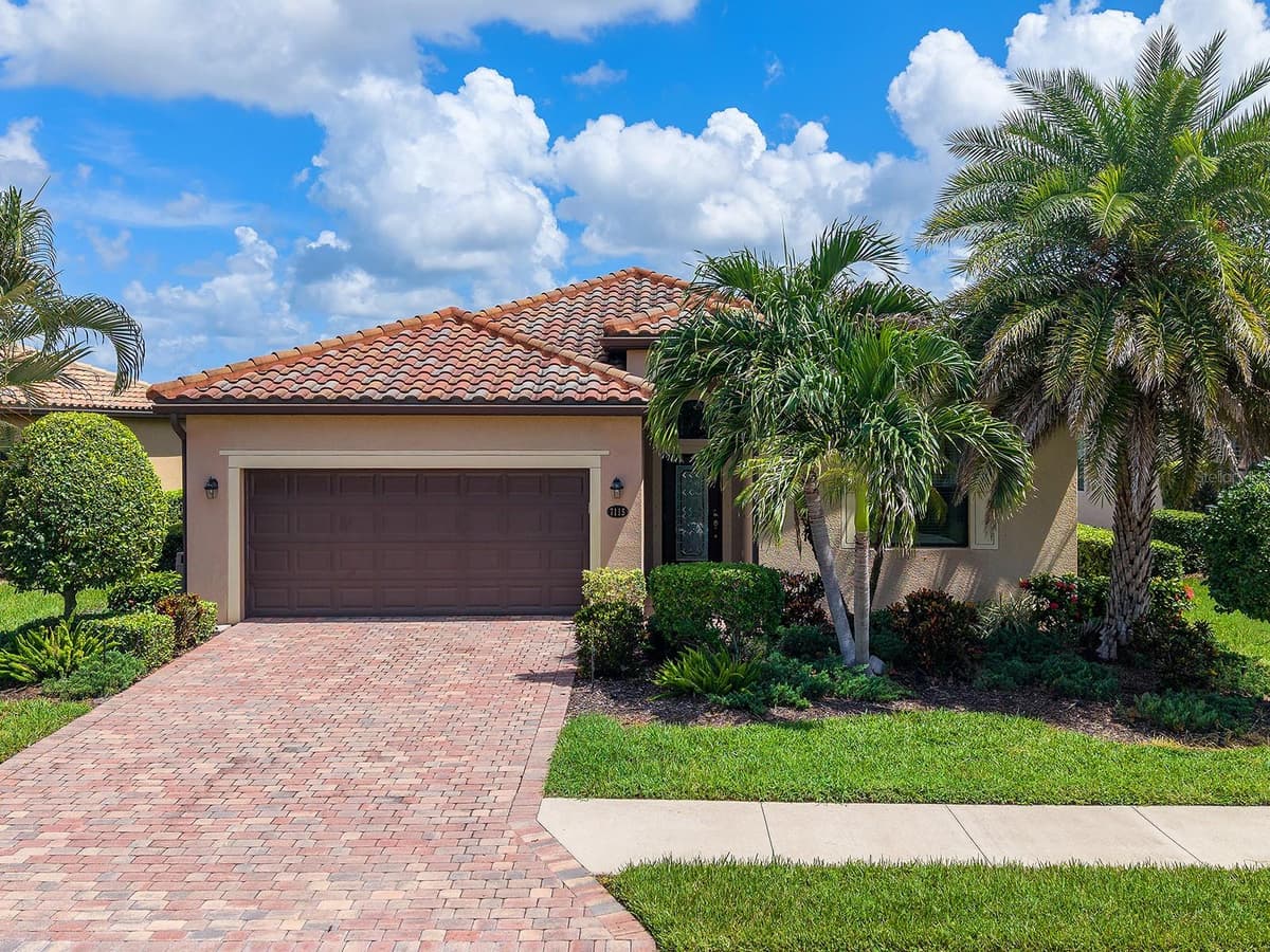 7115 MARSH VIEW TERRACE — photo 4 of 60