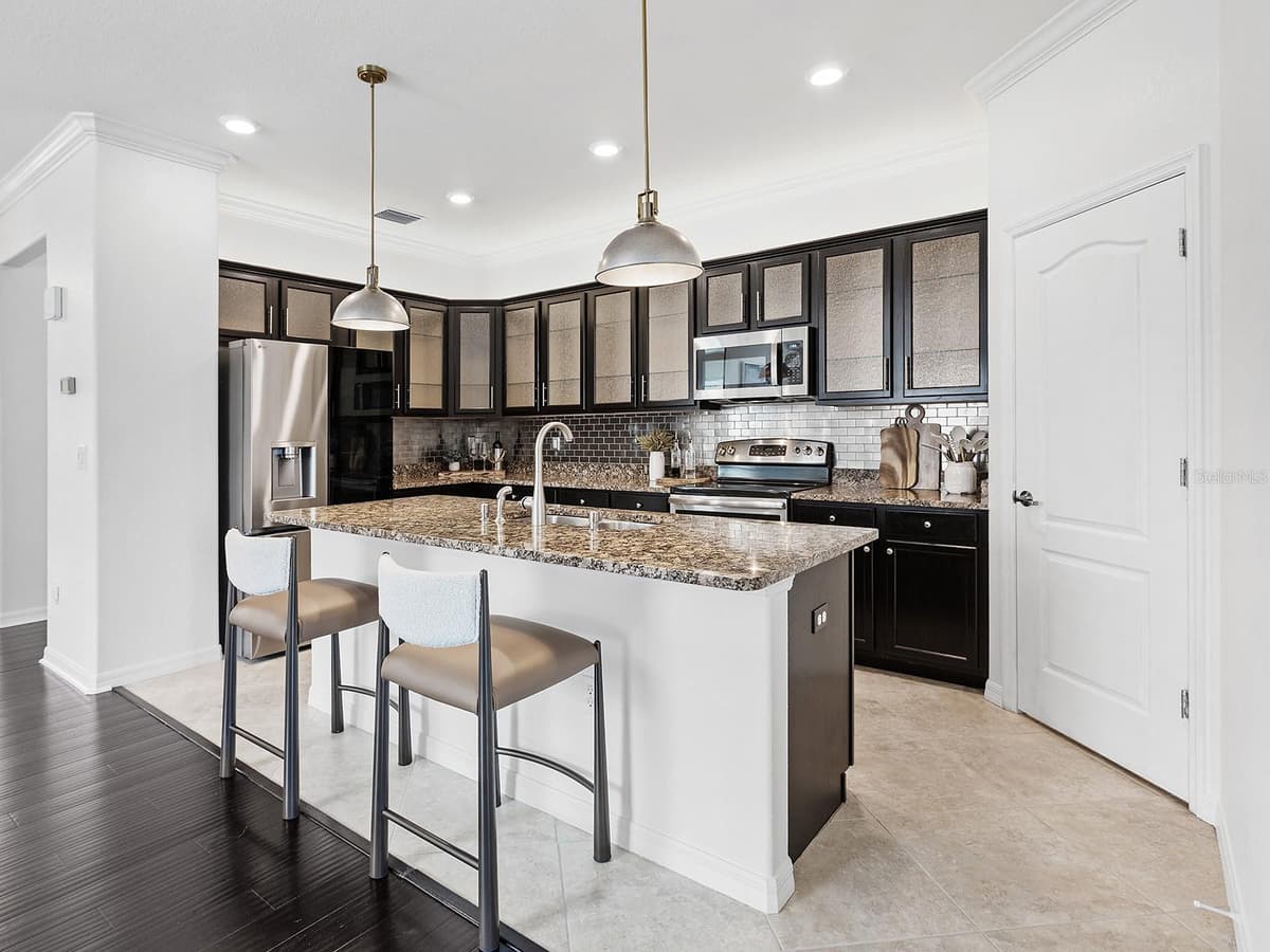 7115 MARSH VIEW TERRACE — photo 14 of 60