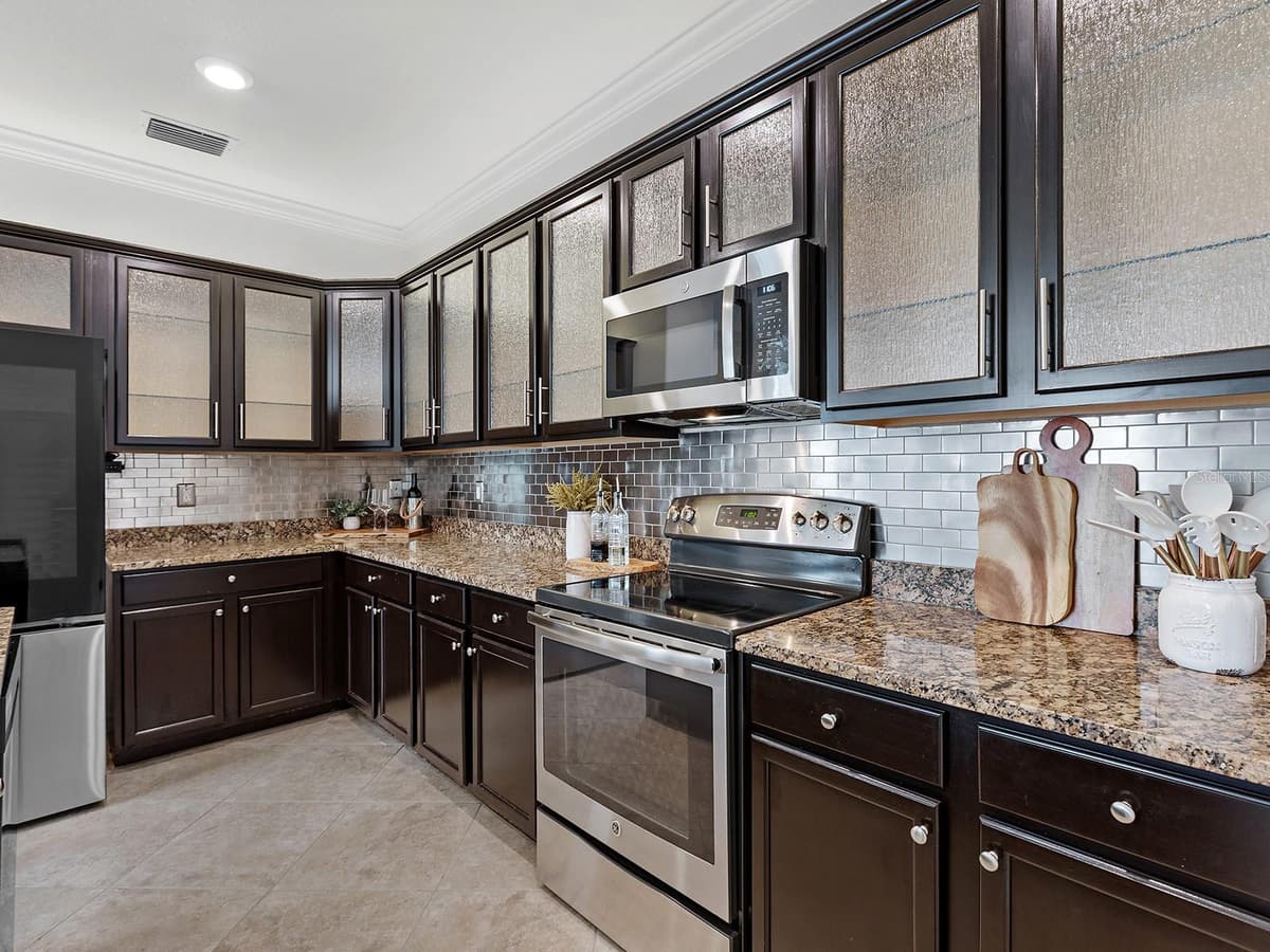 7115 MARSH VIEW TERRACE — photo 16 of 60