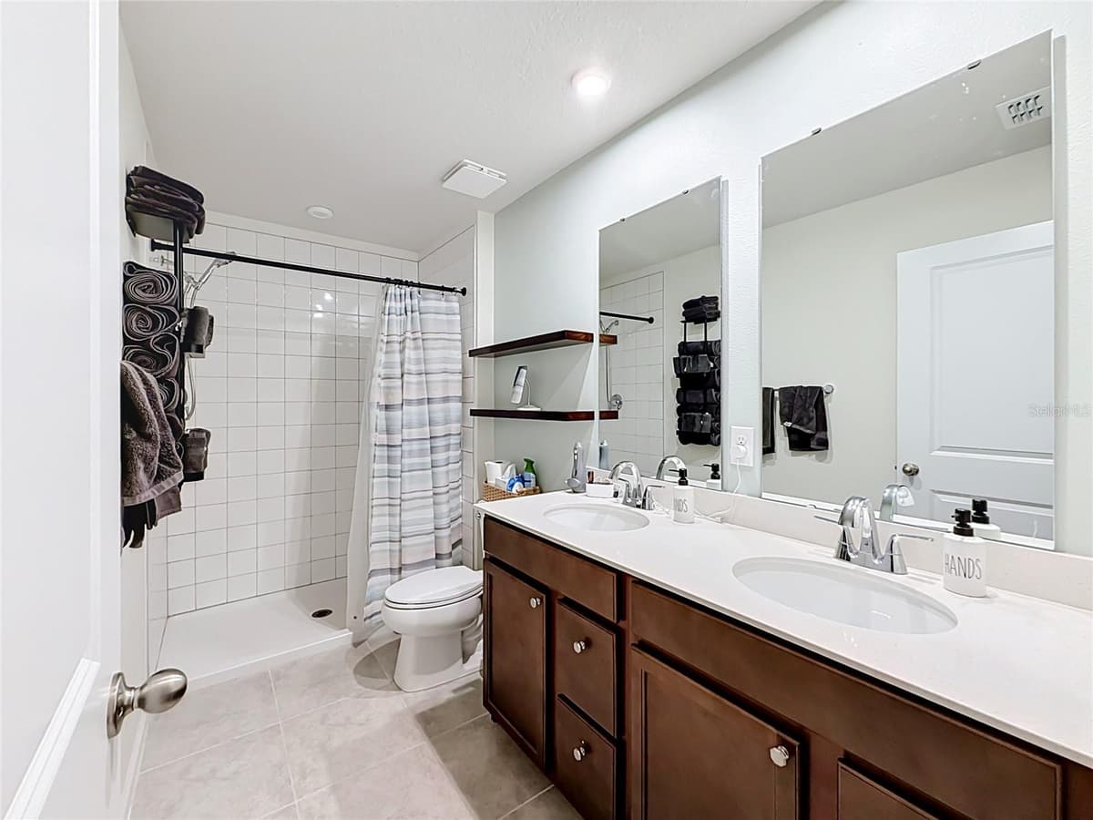 1586 TEXAS AVENUE — photo 35 of 52