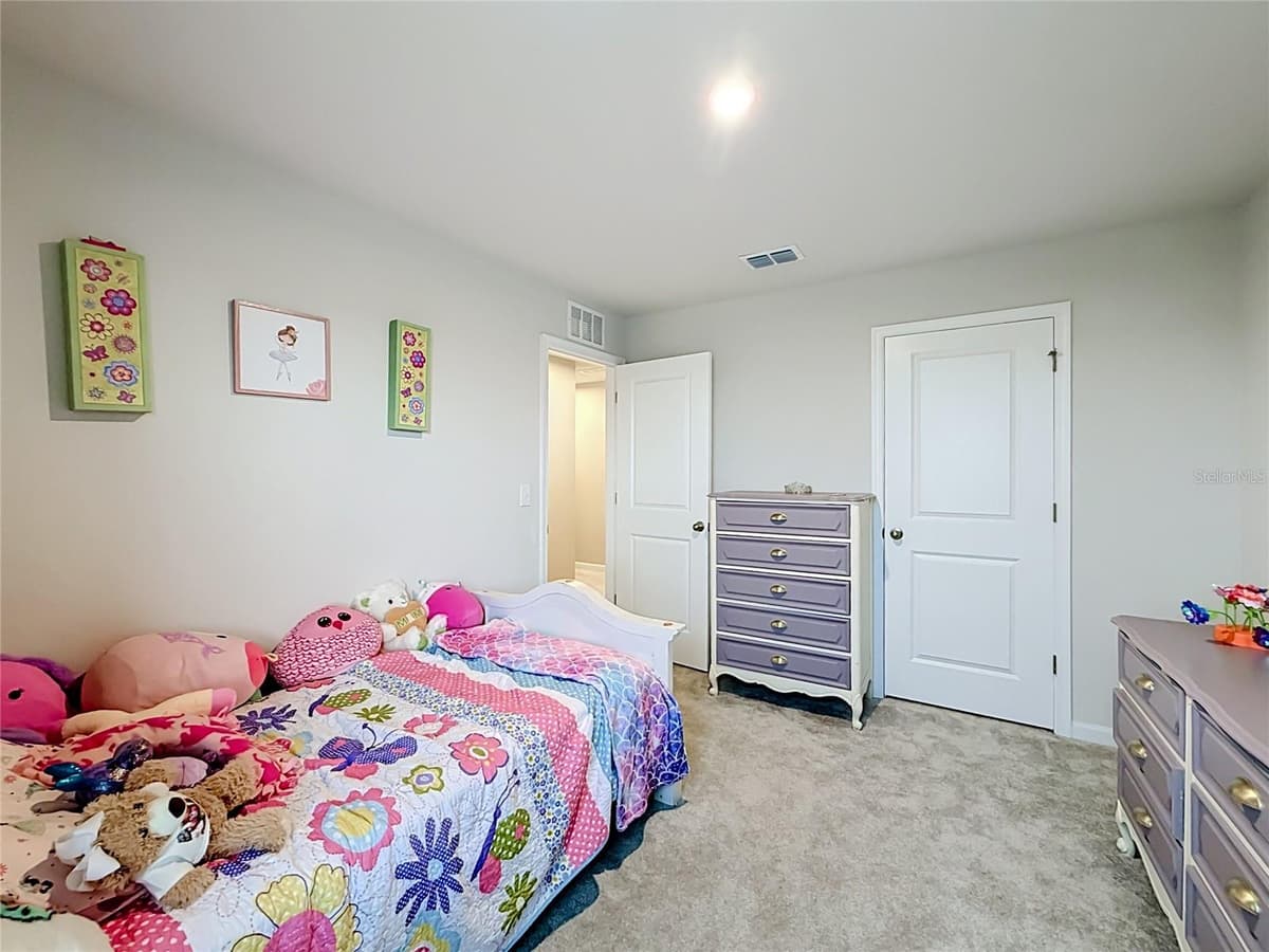 1586 TEXAS AVENUE — photo 42 of 52