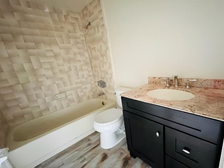 7413 BELLE RIVER COURT — photo 7 of 11