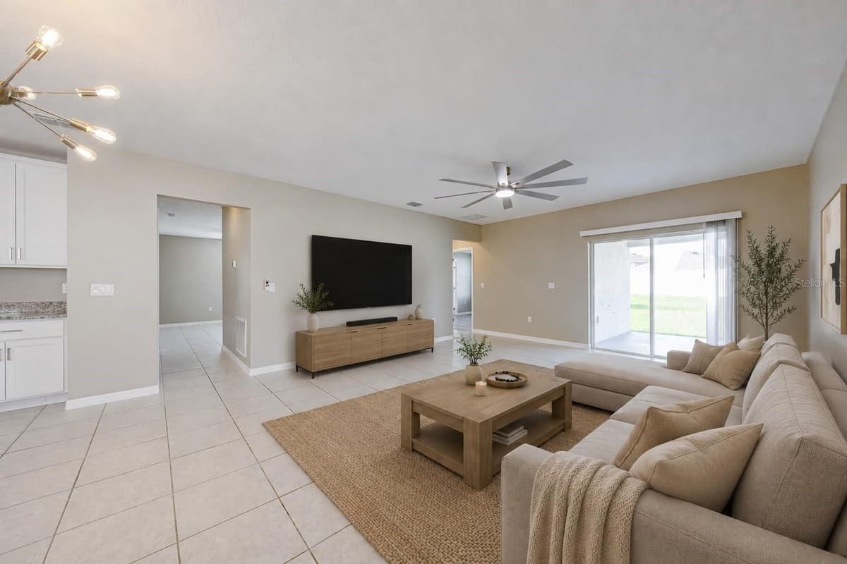 352 BRIARBROOK LANE — photo 5 of 43