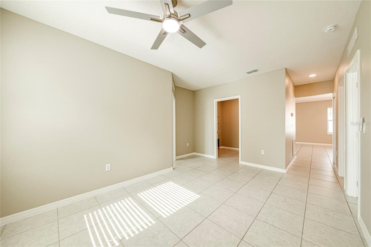 352 BRIARBROOK LANE — photo 25 of 43
