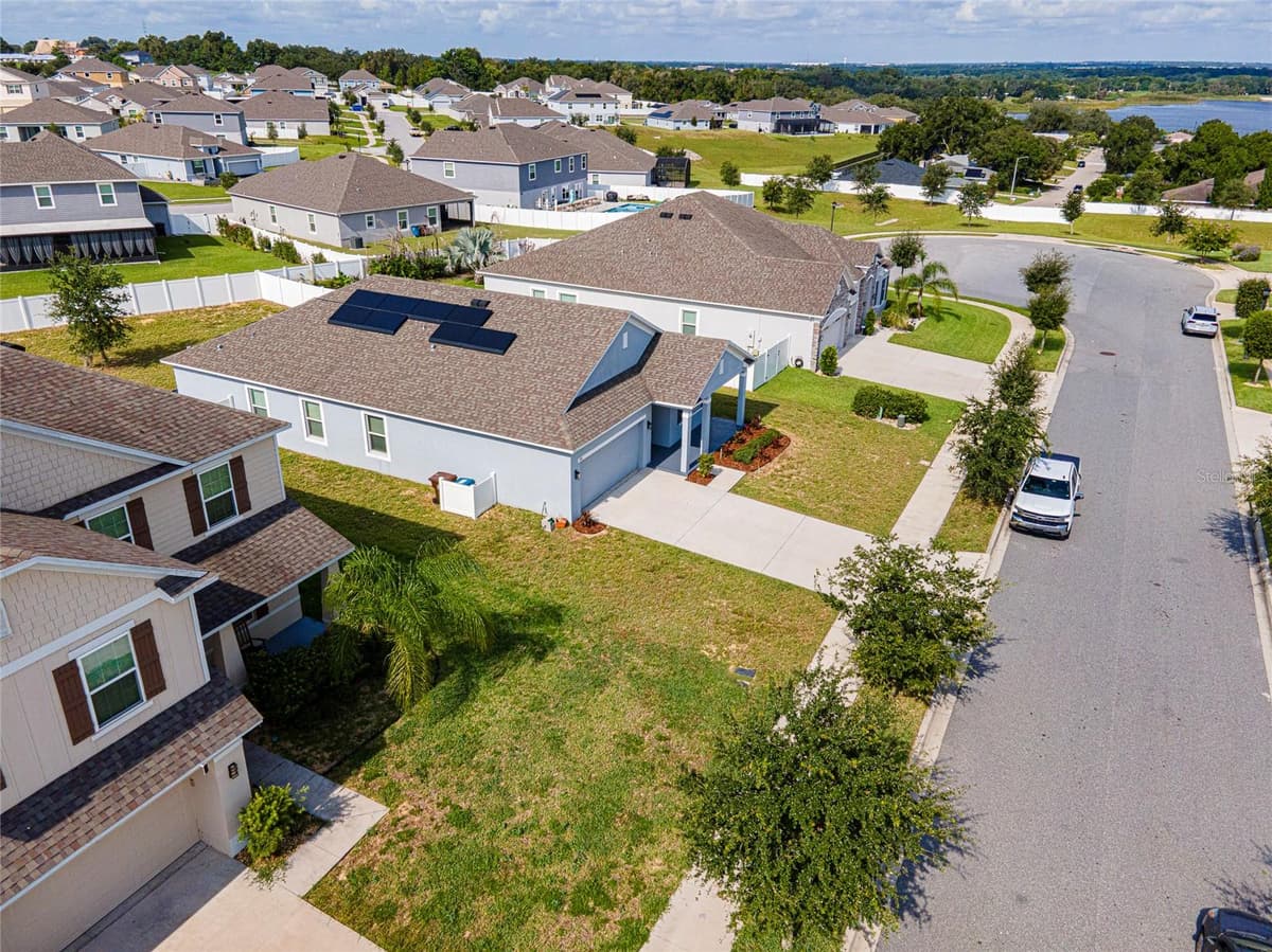 352 BRIARBROOK LANE — photo 38 of 43