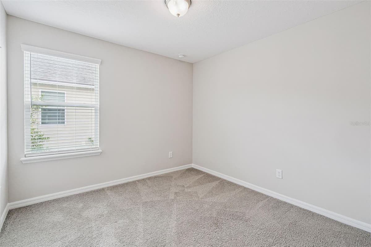 9457 RANDAL PARK BOULEVARD — photo 30 of 76