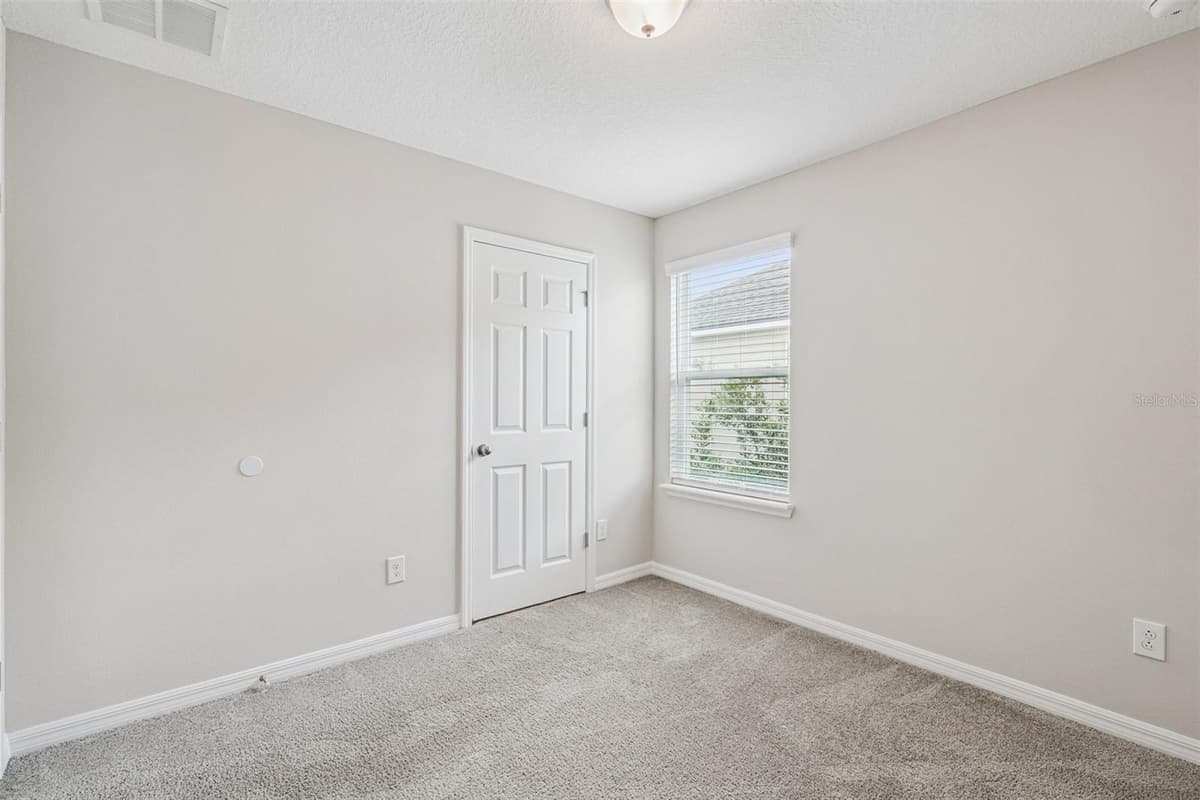9457 RANDAL PARK BOULEVARD — photo 33 of 76