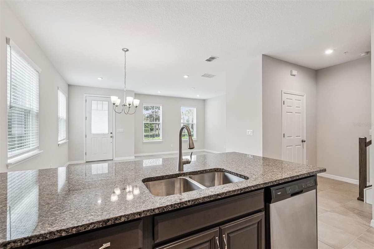 9457 RANDAL PARK BOULEVARD — photo 17 of 76
