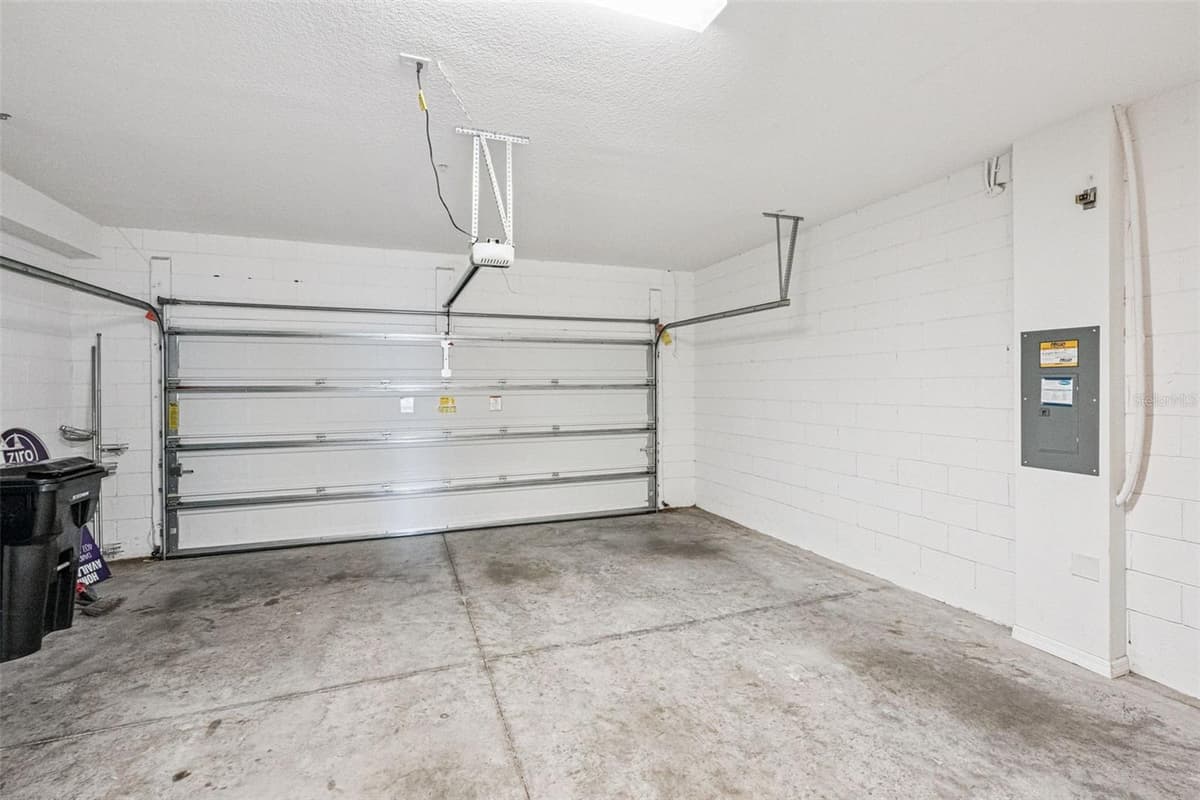 9457 RANDAL PARK BOULEVARD — photo 44 of 76