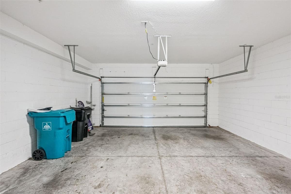 9457 RANDAL PARK BOULEVARD — photo 43 of 76
