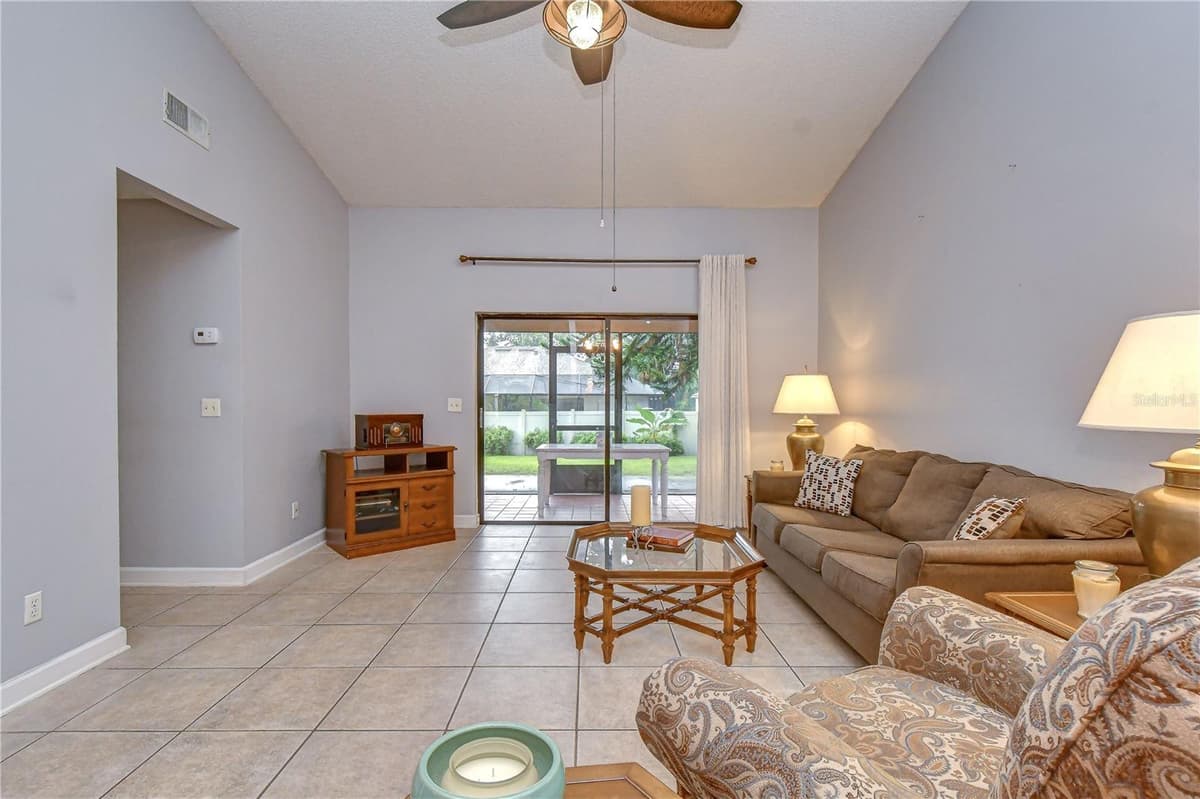 2512 WRENCREST CIRCLE — photo 12 of 30