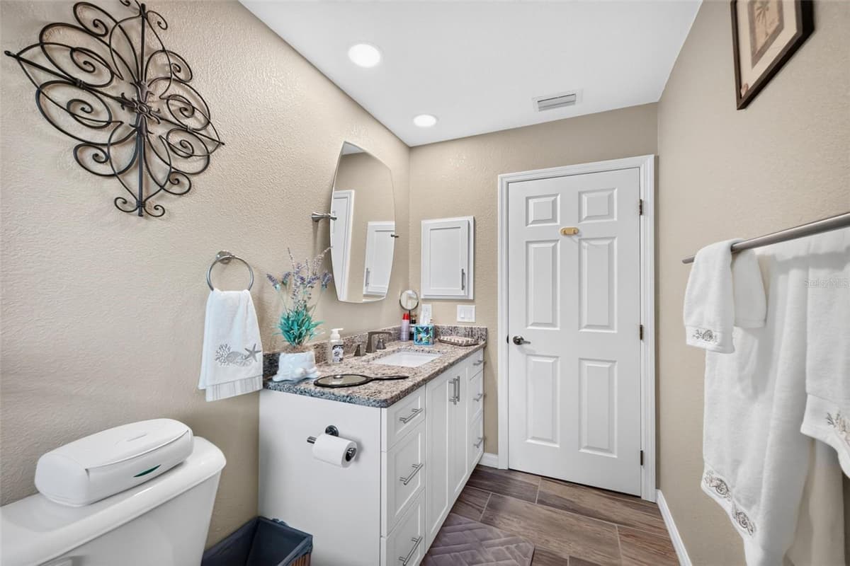 25636 AYSEN DRIVE — photo 44 of 83