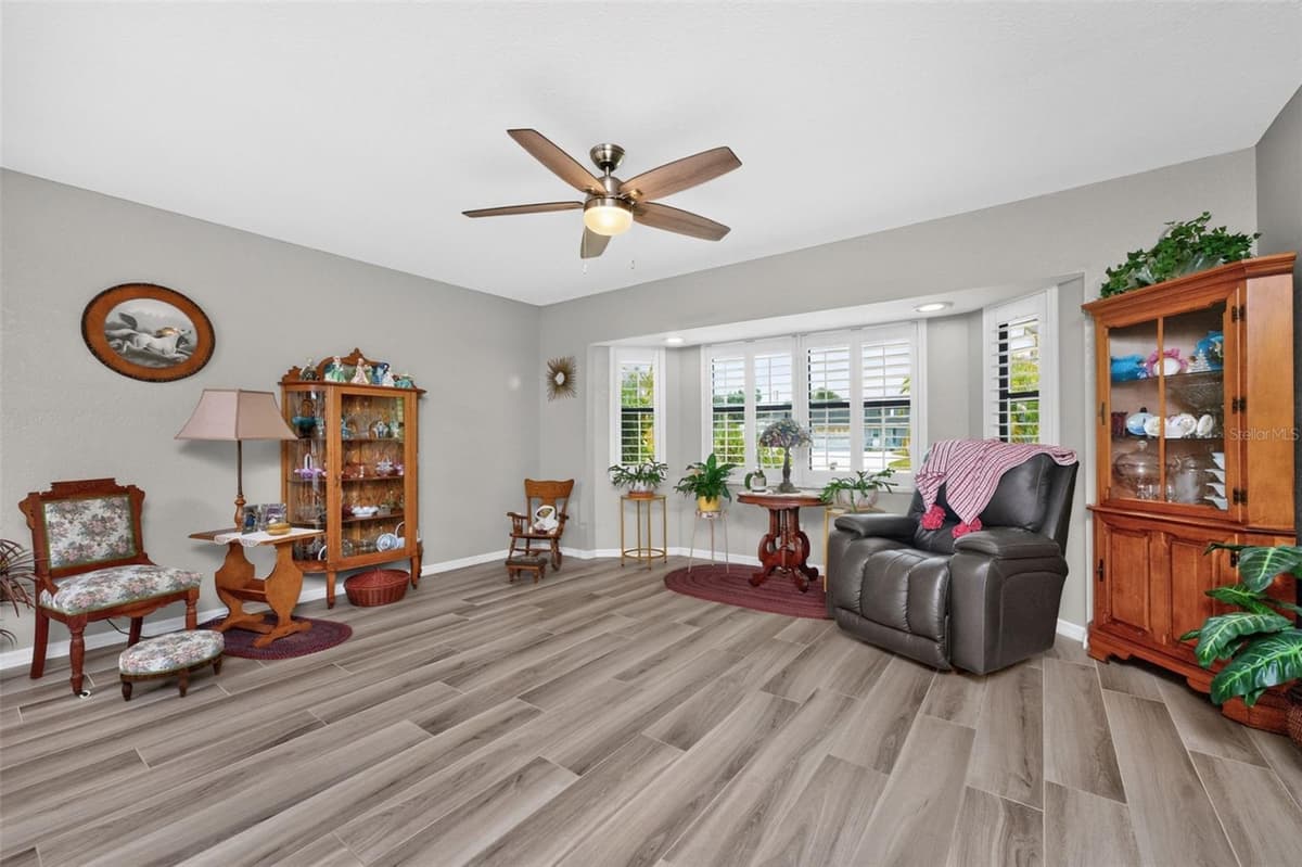 25636 AYSEN DRIVE — photo 12 of 83