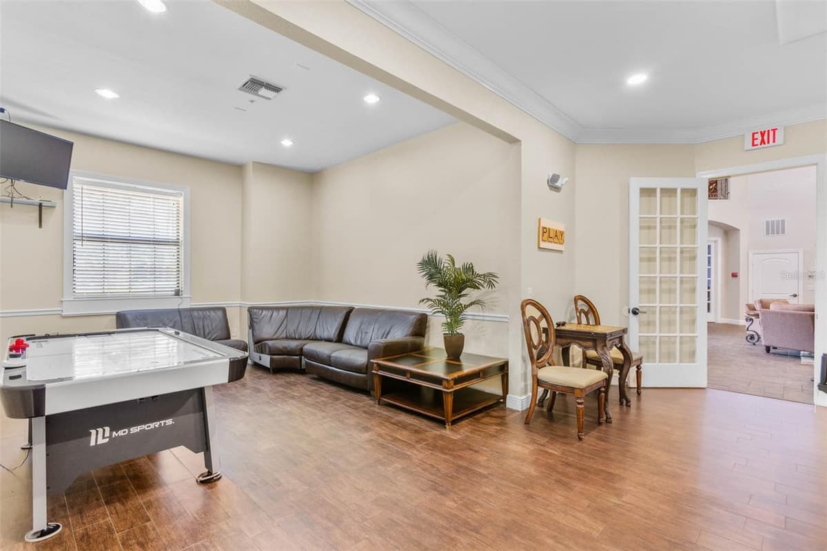2176 PORTOFINO PLACE — photo 37 of 45