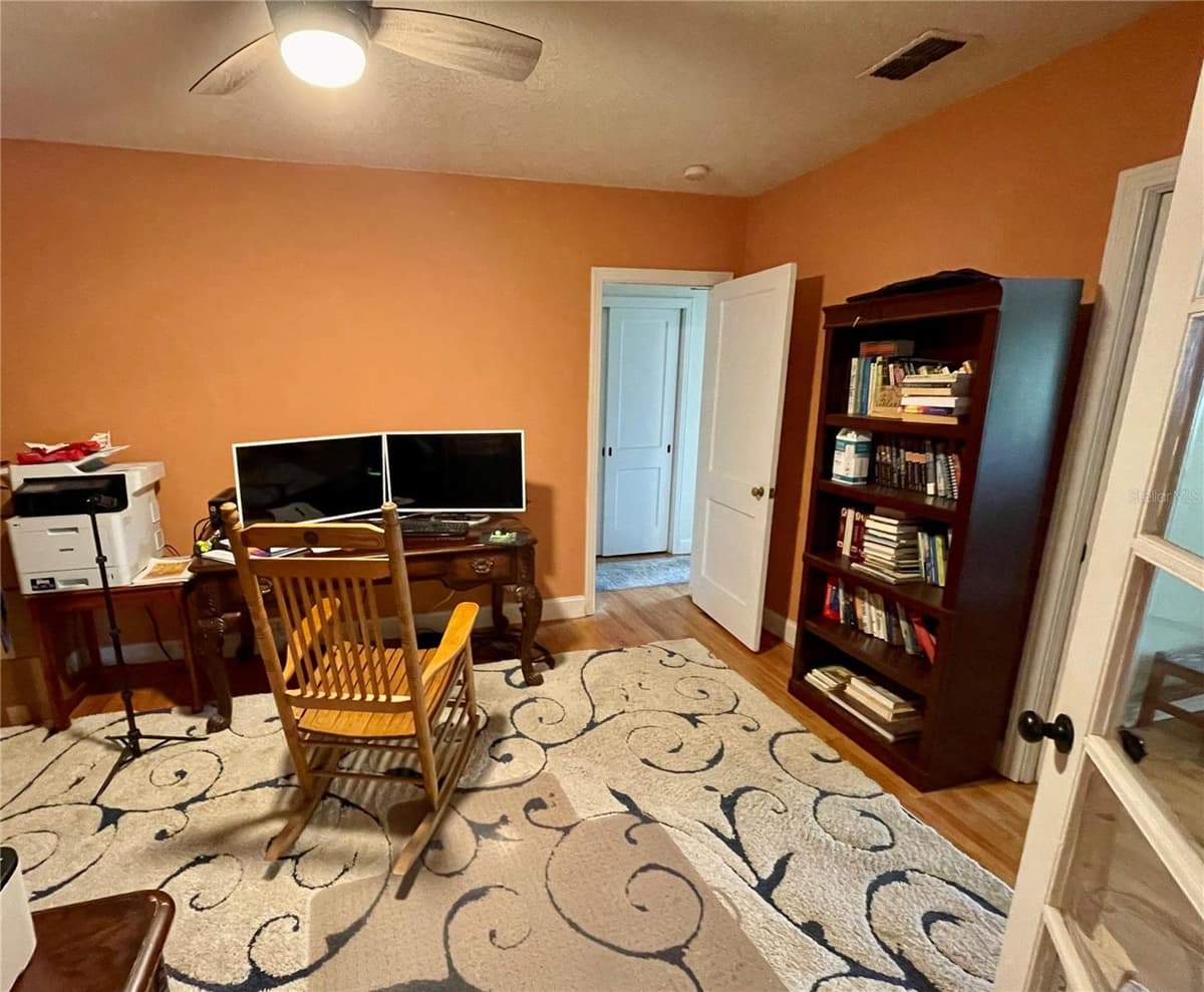 807 NEPTUNE ROAD — photo 16 of 27