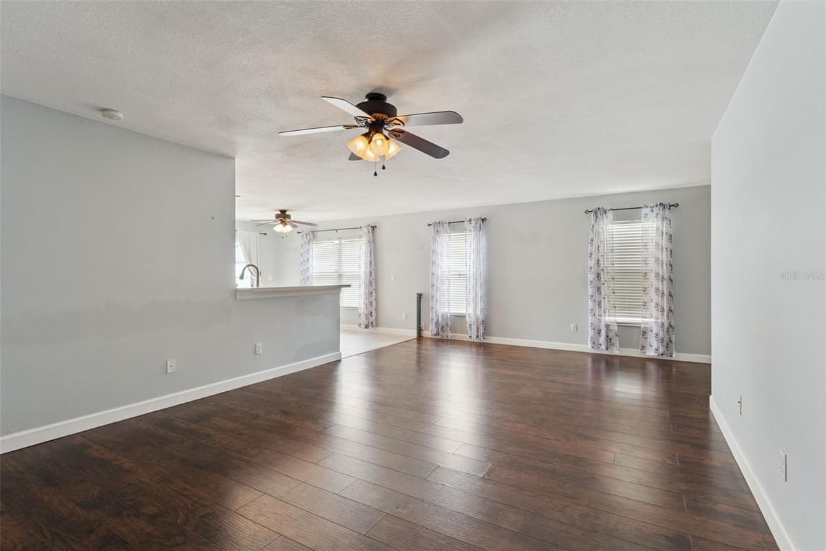 825 CLIFTON HILLS STREET — photo 3 of 50