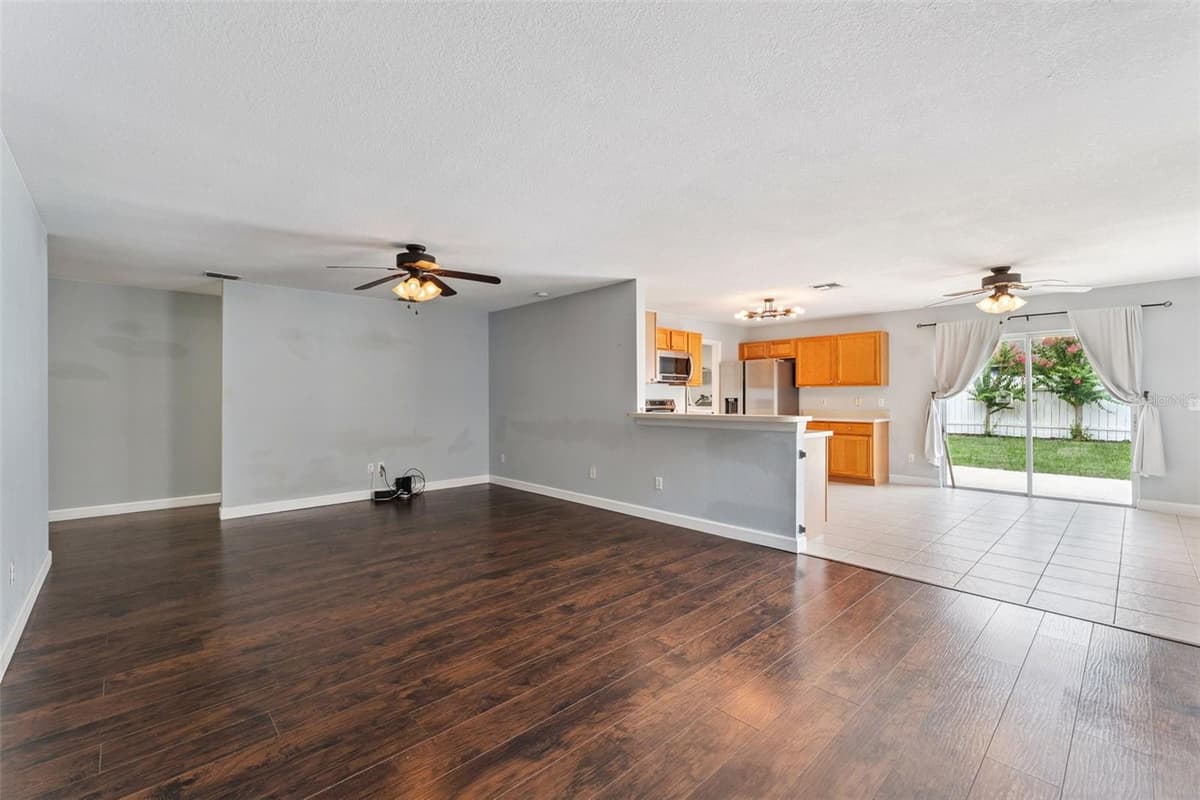 825 CLIFTON HILLS STREET — photo 5 of 50