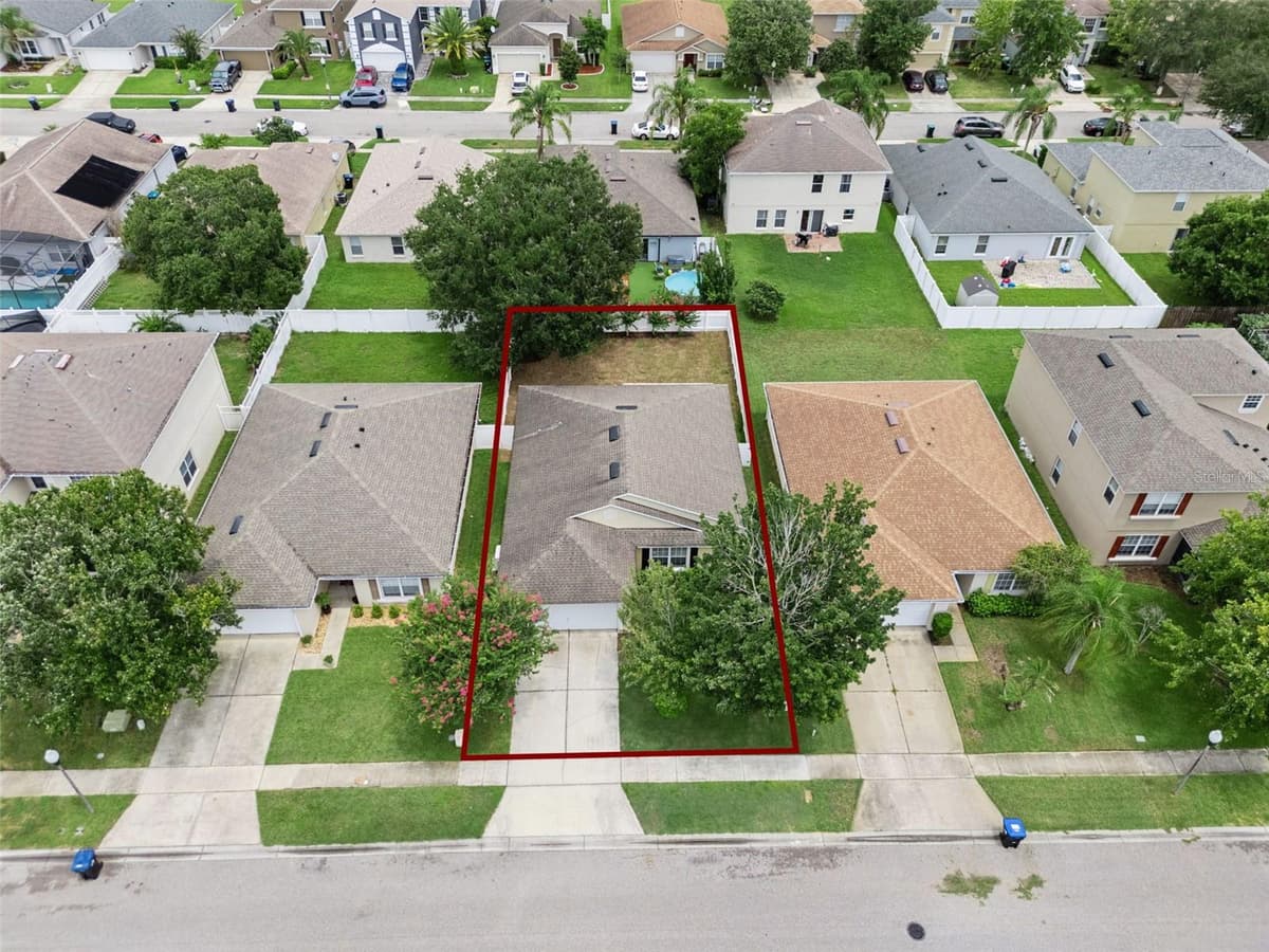 825 CLIFTON HILLS STREET — photo 45 of 50