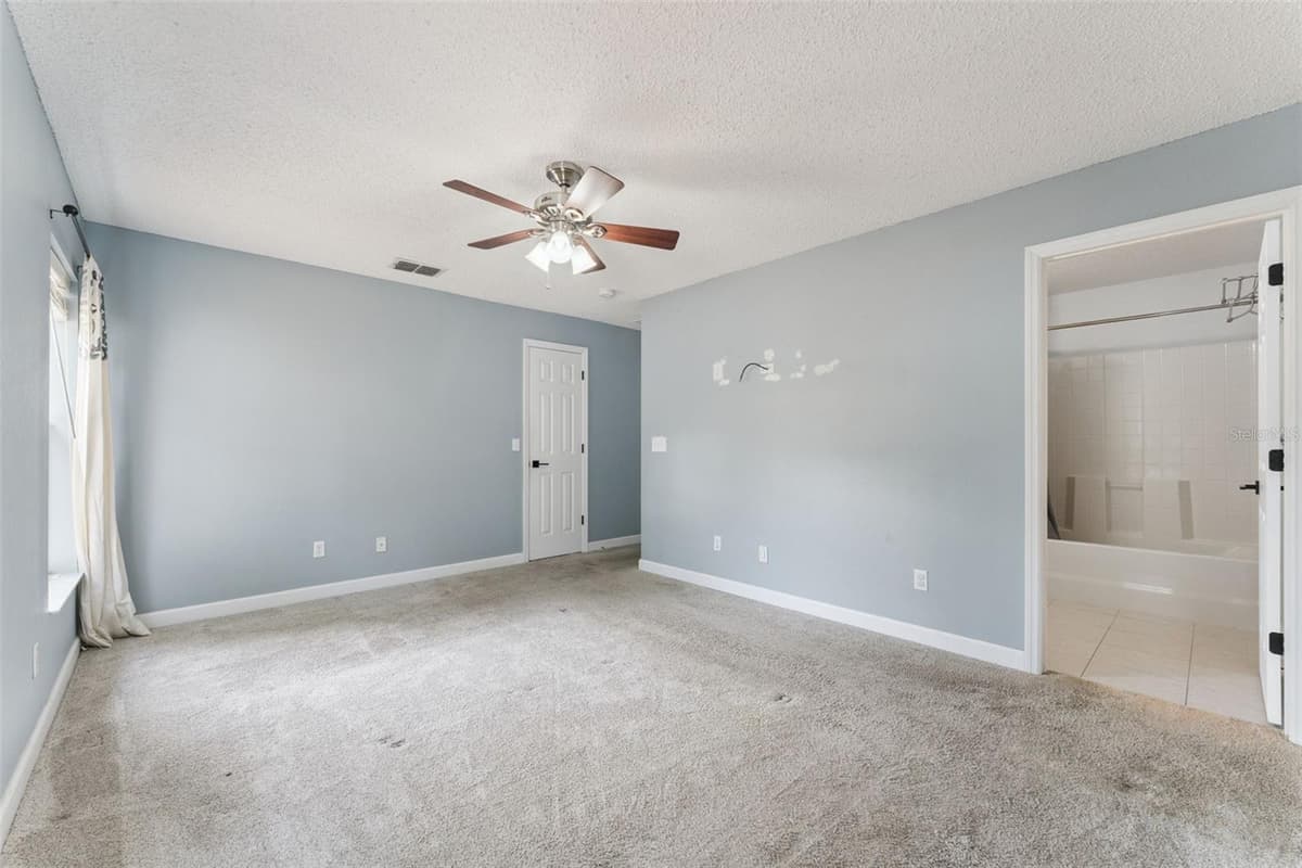 825 CLIFTON HILLS STREET — photo 13 of 50