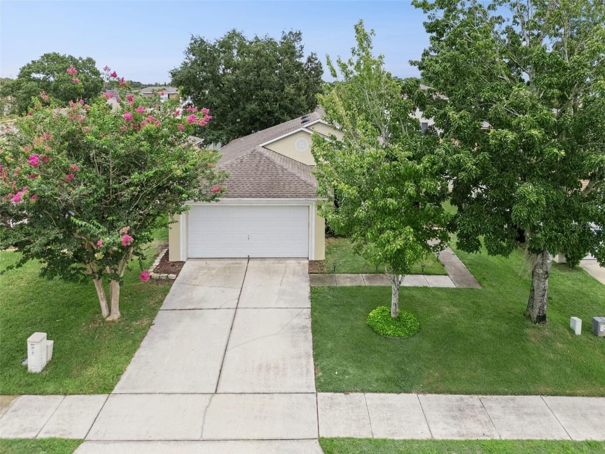 825 CLIFTON HILLS STREET — photo 49 of 50