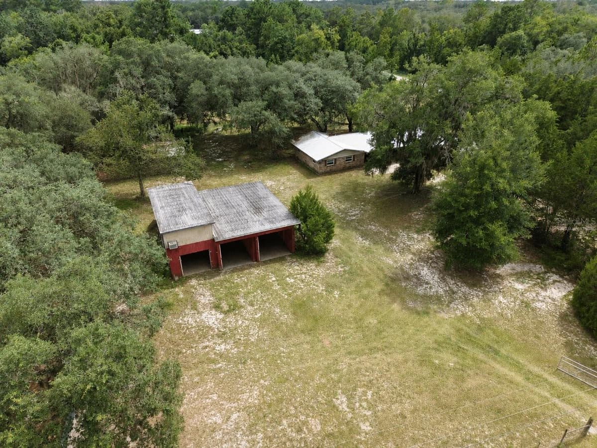 101 ALLEN DRIVE — photo 21 of 24