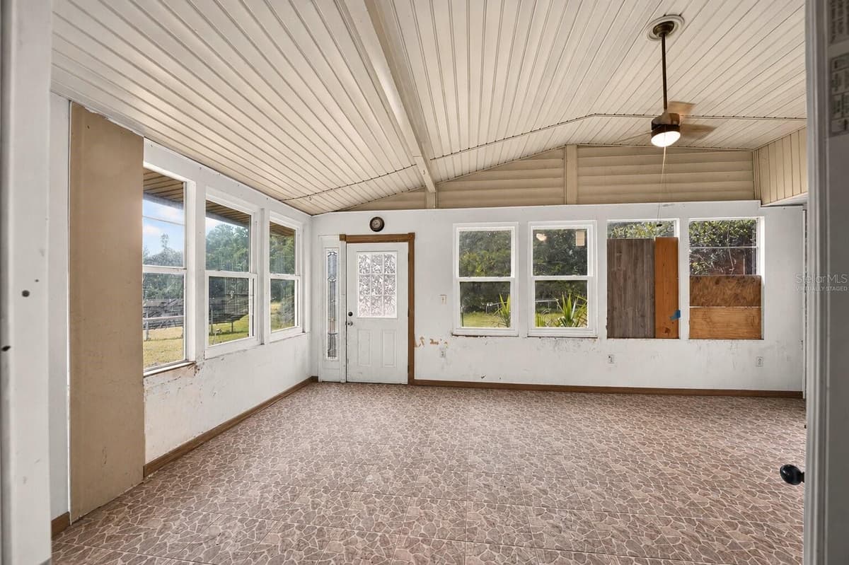 101 ALLEN DRIVE — photo 16 of 24