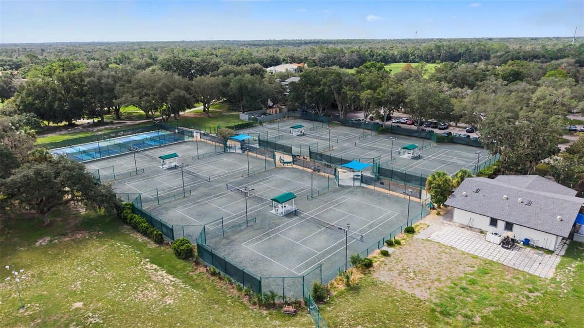 5418 TWIN CREEKS DRIVE — photo 63 of 70