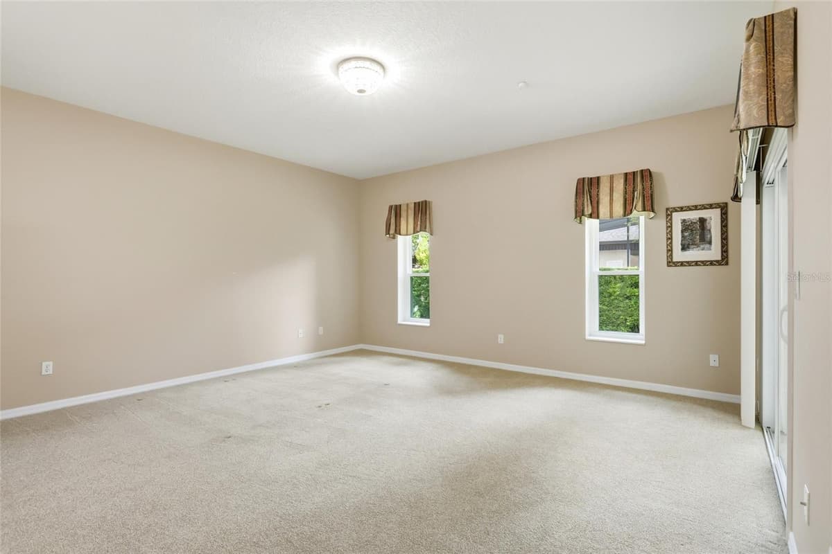 119 WINDING OAKS LANE — photo 39 of 54