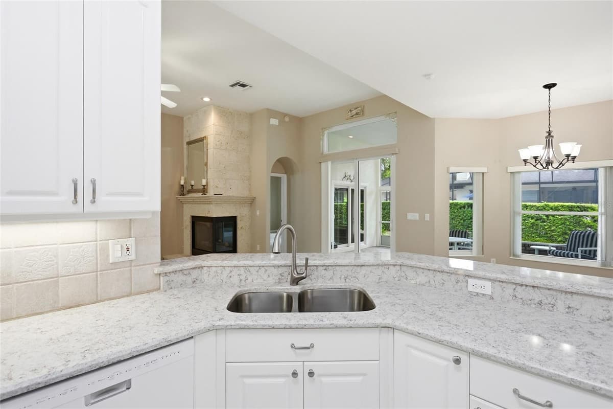 119 WINDING OAKS LANE — photo 27 of 54