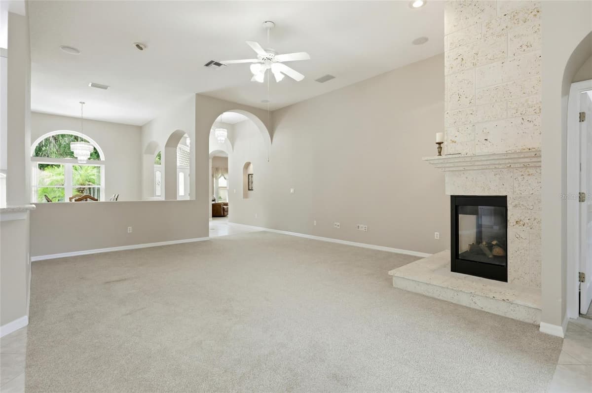 119 WINDING OAKS LANE — photo 36 of 54