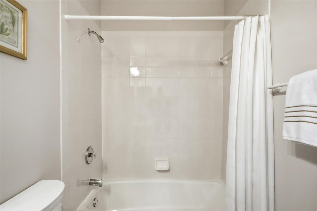 119 WINDING OAKS LANE — photo 48 of 54