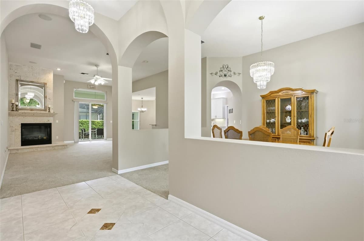119 WINDING OAKS LANE — photo 32 of 54