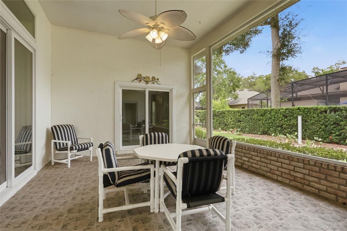 119 WINDING OAKS LANE — photo 18 of 54
