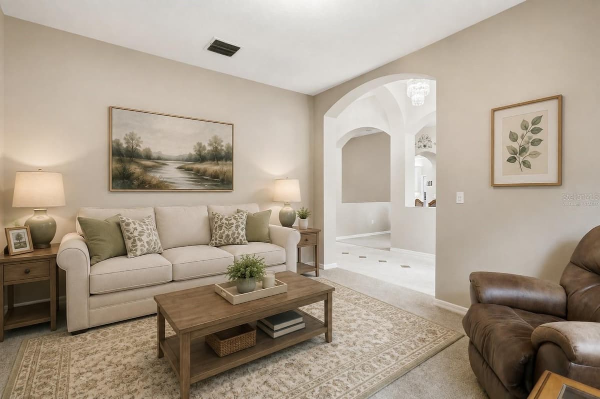 119 WINDING OAKS LANE — photo 4 of 54