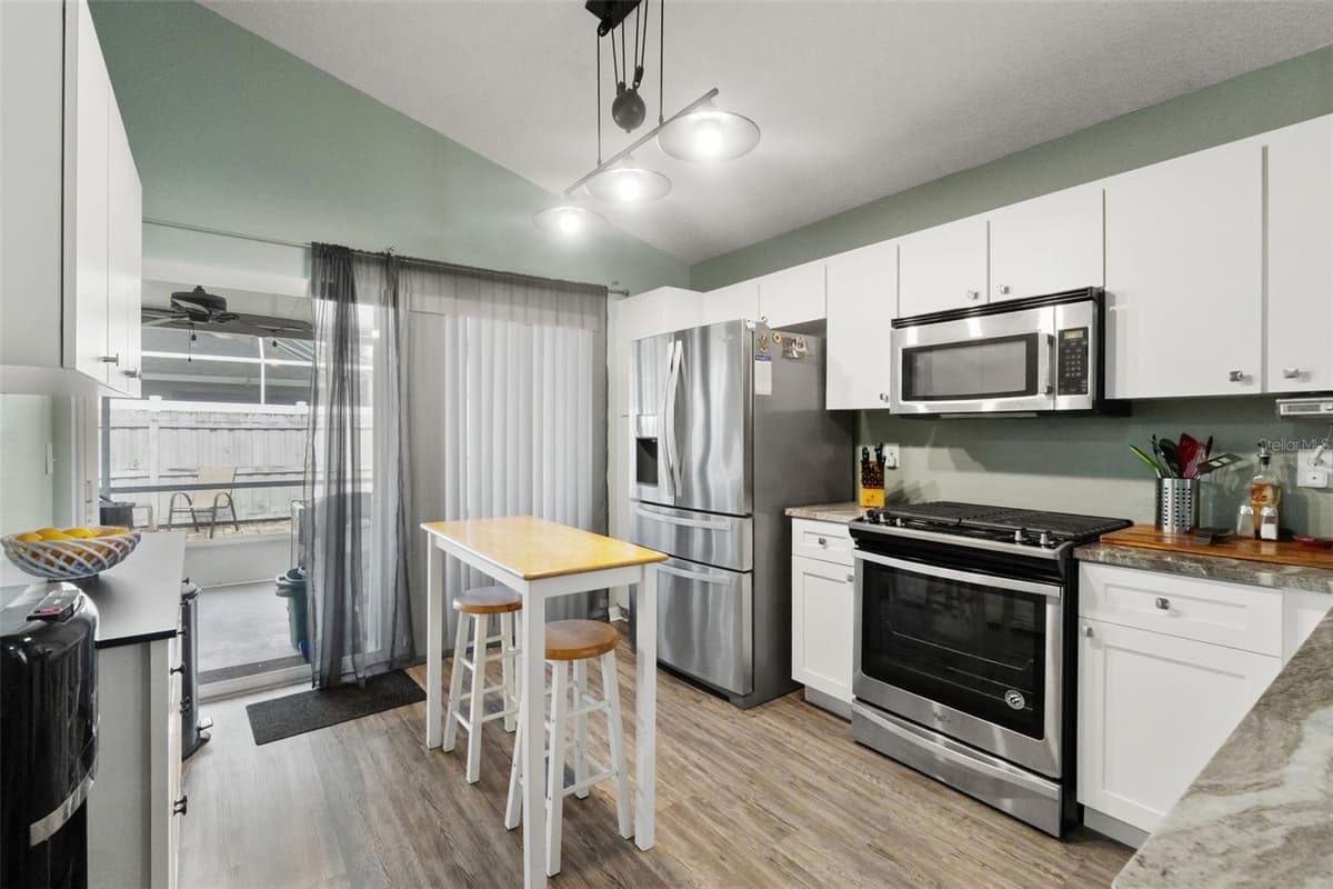 8620 PERSEA COURT — photo 15 of 36