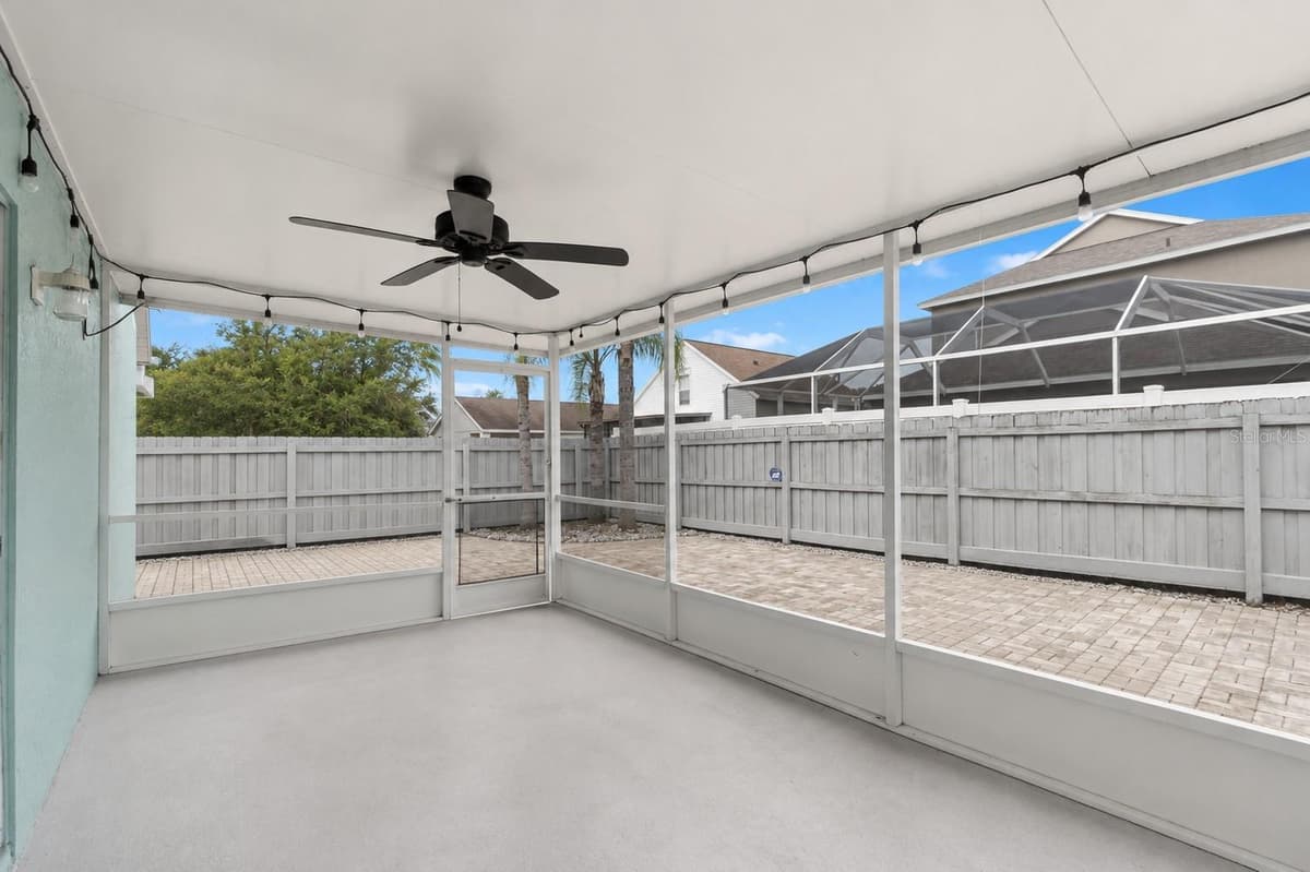 8620 PERSEA COURT — photo 31 of 36