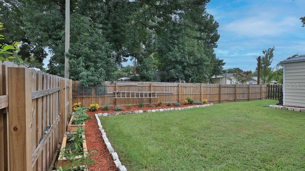 1157 MILLBROOK AVENUE — photo 27 of 37