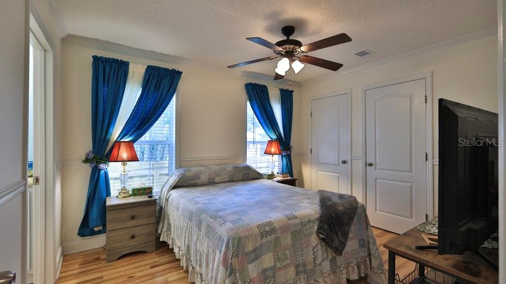 1157 MILLBROOK AVENUE — photo 18 of 37