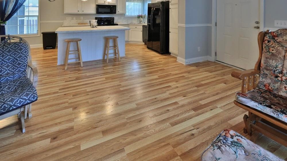 1157 MILLBROOK AVENUE — photo 10 of 37