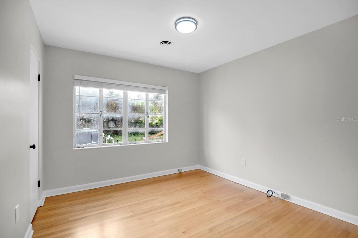 1427 BRYN MAWR STREET — photo 18 of 23
