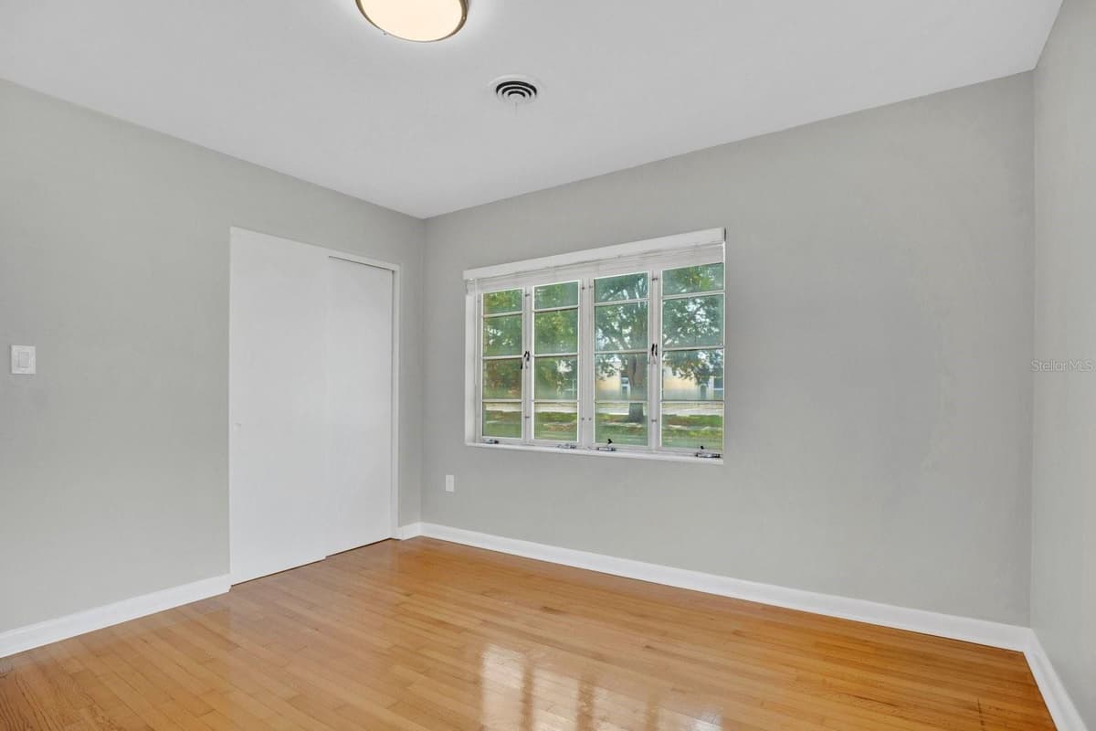 1427 BRYN MAWR STREET — photo 14 of 23