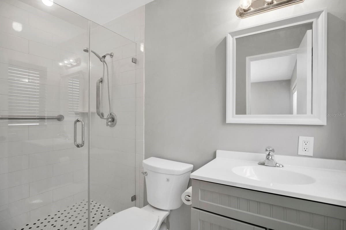 1427 BRYN MAWR STREET — photo 12 of 23