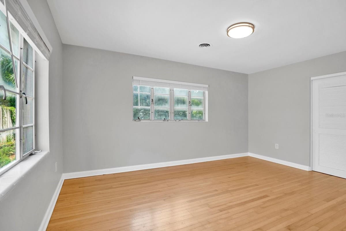 1427 BRYN MAWR STREET — photo 16 of 23
