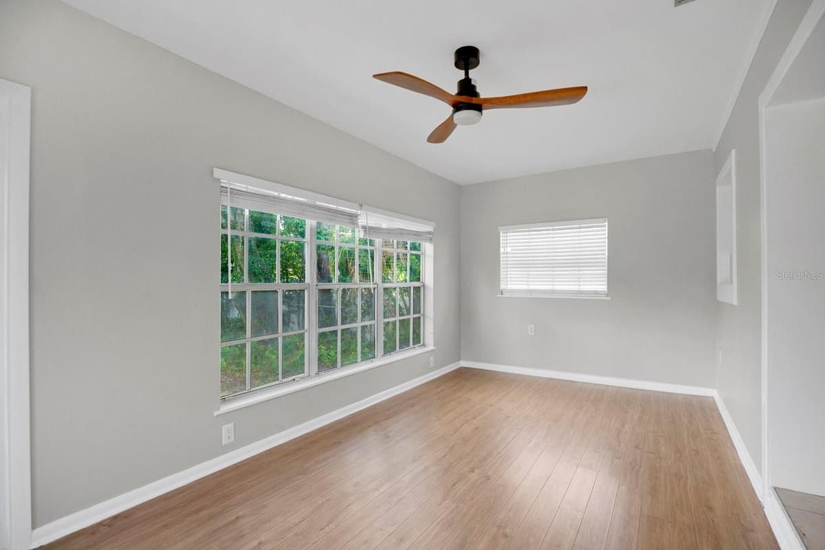 1427 BRYN MAWR STREET — photo 10 of 23