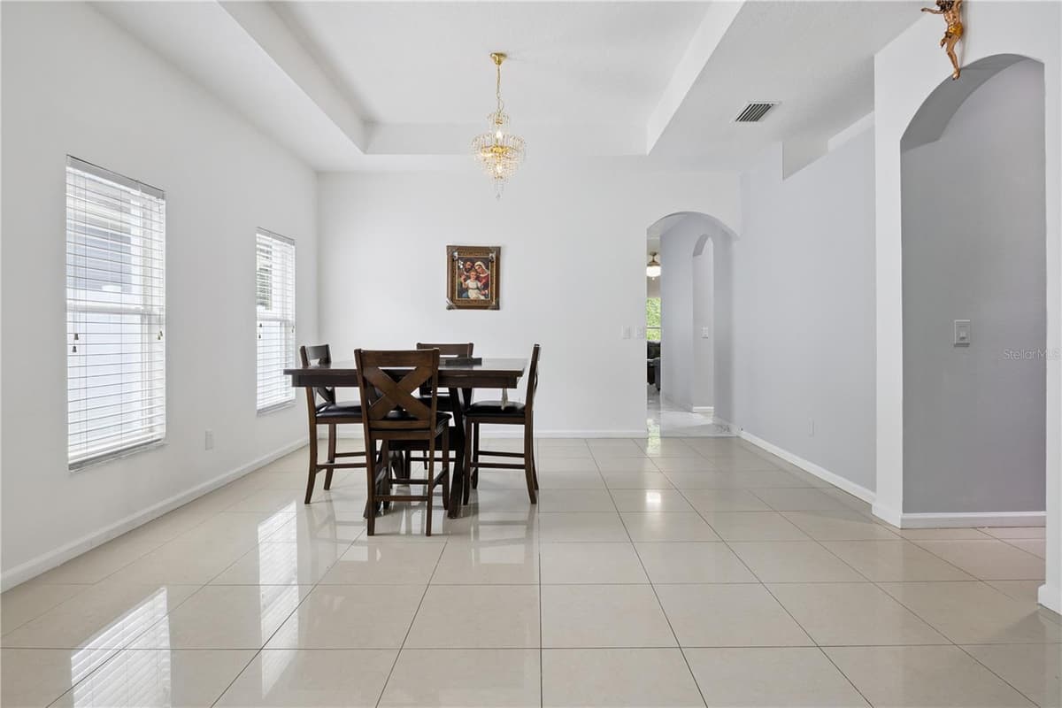 10802 ARBOR VIEW BOULEVARD — photo 5 of 46