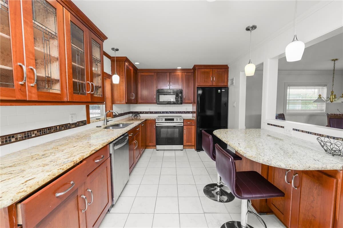 228 LAKE INA DRIVE — photo 12 of 66