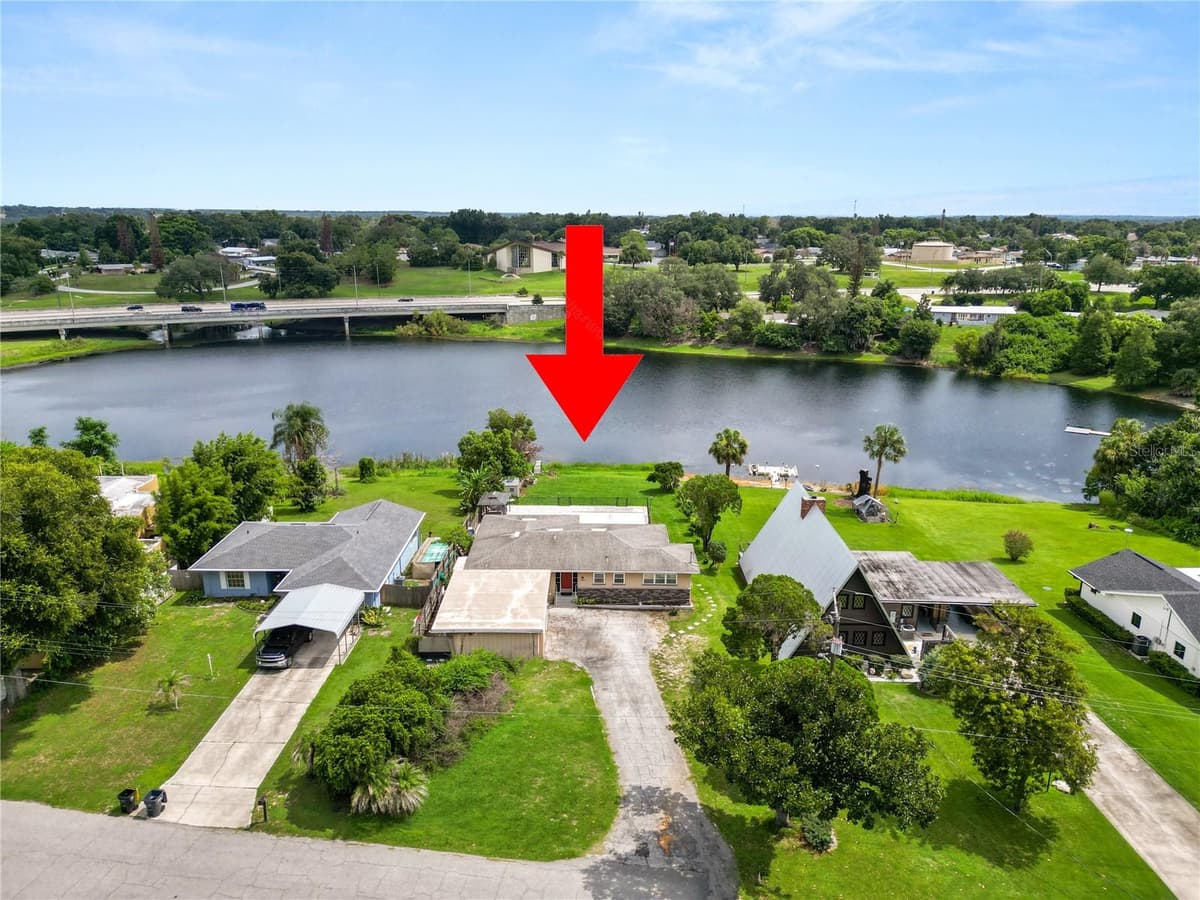 228 LAKE INA DRIVE — photo 3 of 66
