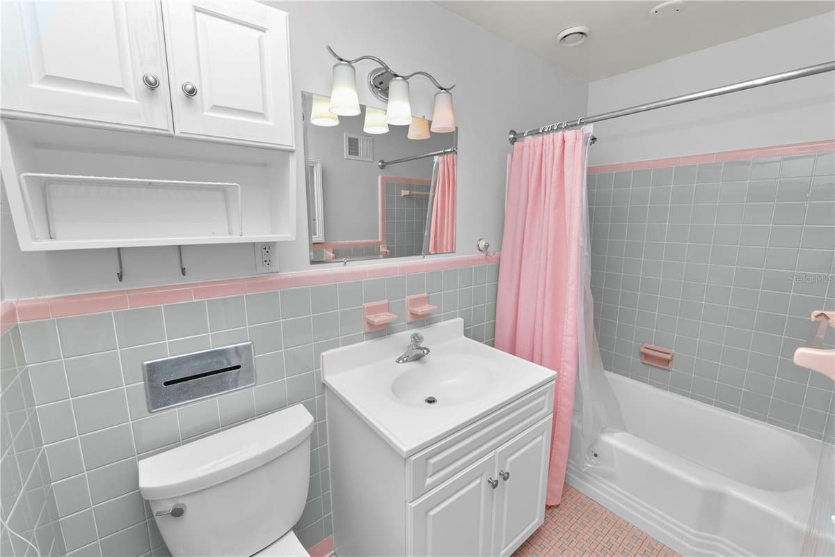 228 LAKE INA DRIVE — photo 29 of 66