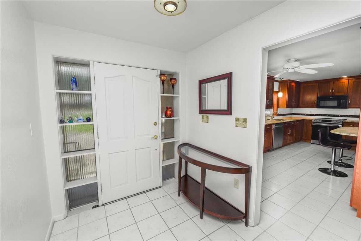228 LAKE INA DRIVE — photo 10 of 66